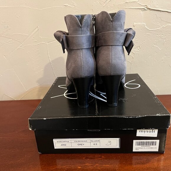 Mysoft Women's Gray Suede Ankle Boots - Bow Detail Block Heel - Size 6.5 - Picture 3 of 5
